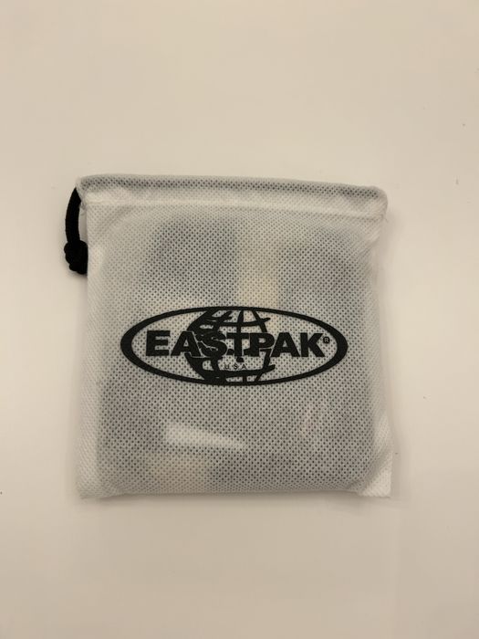 Portfel Eastpak USA na prezent