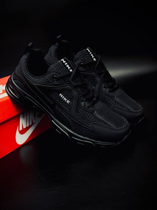 Трендовые красовки Nike Initiator найк на лето очень легкие дышащие красавки для мужчин черные кожаные кросовки найк инитиатор