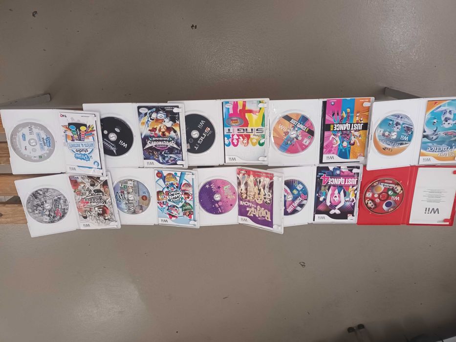 Jogos Nintendo WII Super Mario Bros / Mario & Sonic / Mario party