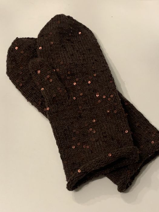 Вязаные рукавицы