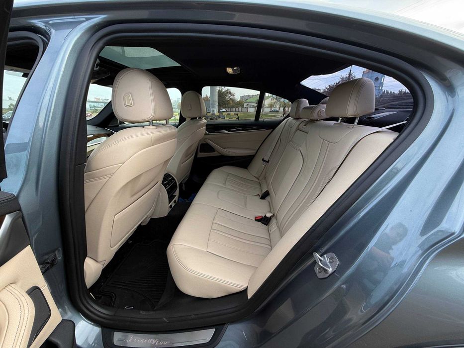 2018 р. BMW 540i G30  продам авто