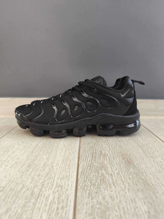 Buty Vapormax Plus rozmiar 44