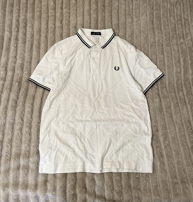 Белоснежное поло fred perry