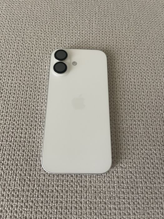 iPhone 17 256GB Branco — Excelente Estado
