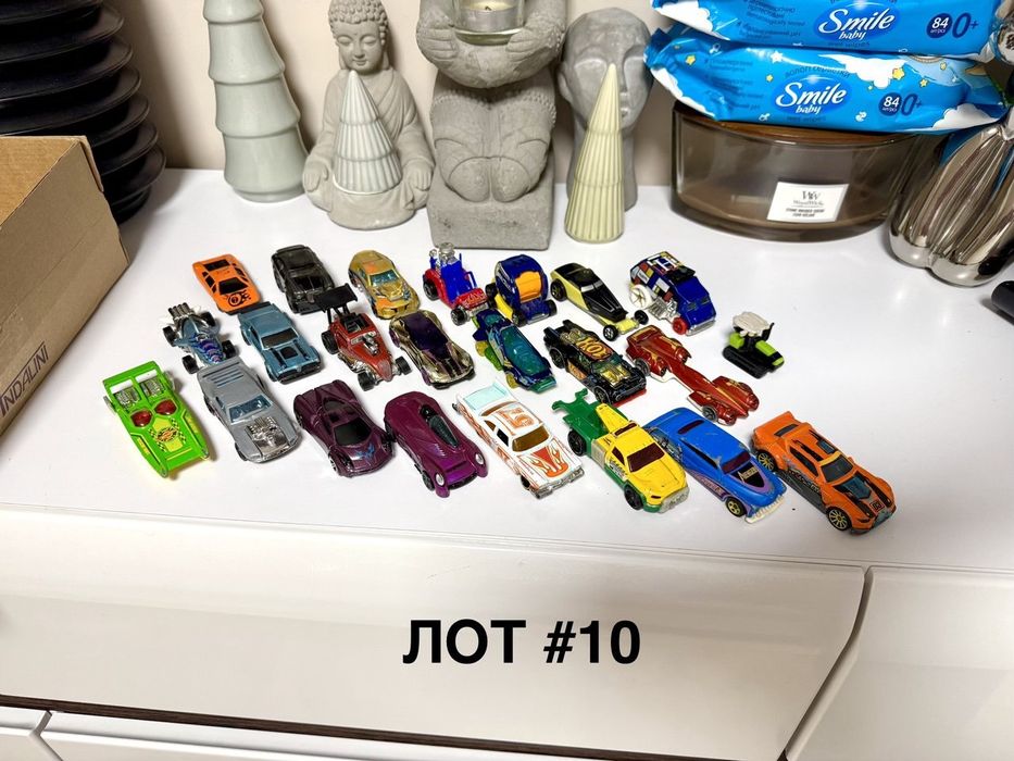 Hot wheels машинки дешево - розпродаж