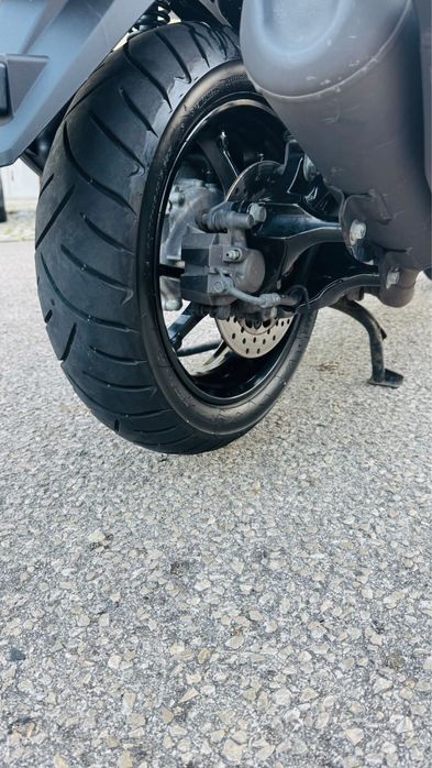 Mota Yamaha N-MAX