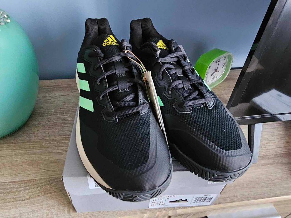 Buty tenisowe Adidas GAMECOURT 2.0 TENNIS SHOES rozmiar 44