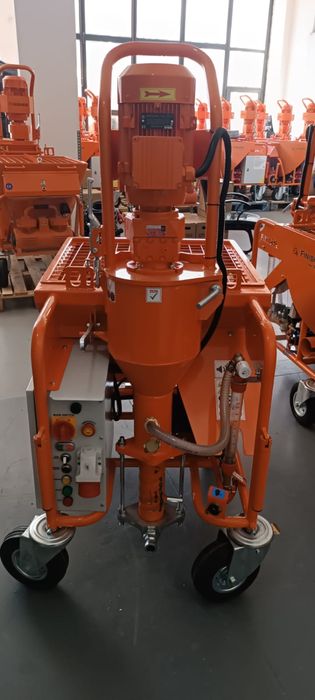 Aluguer  de máquina de estuque