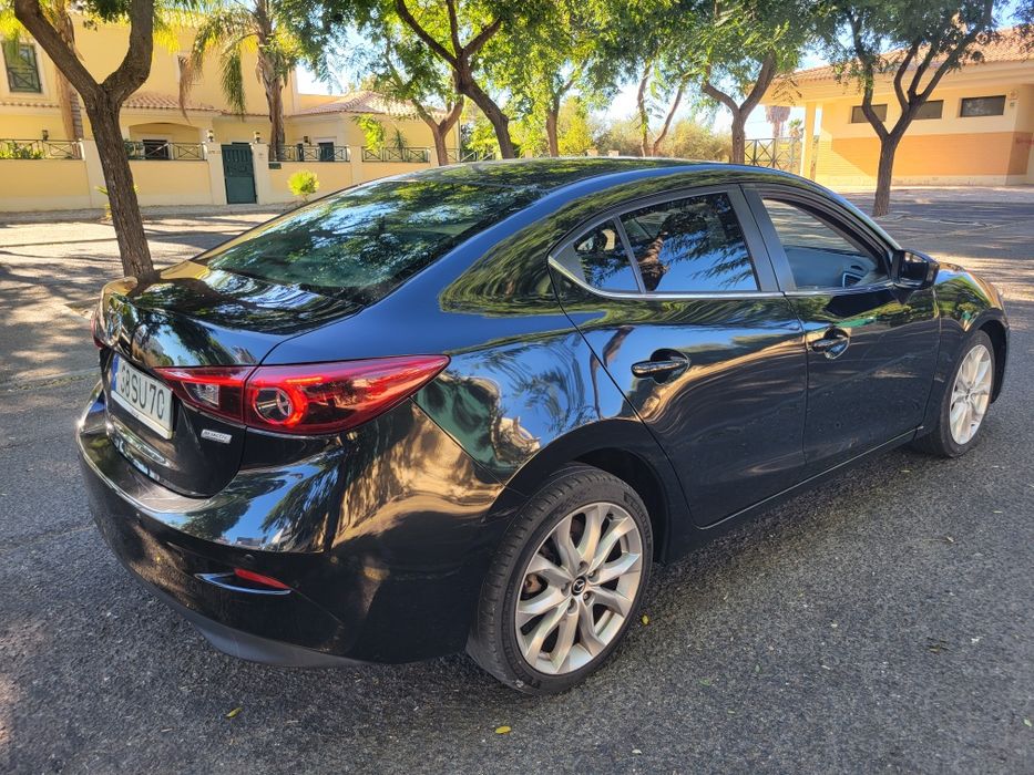 Mazda 3 sedan sport