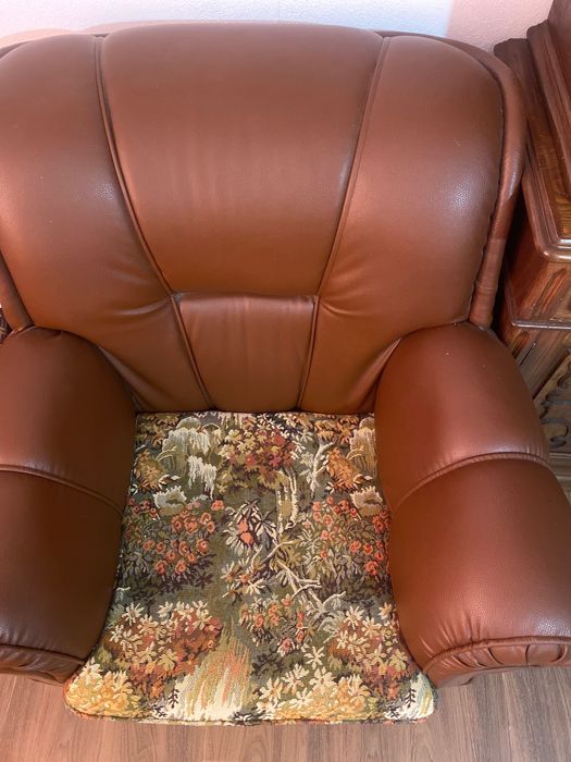 Conjunto de sofá cama vintage e sofás pequenos