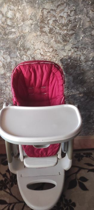 Продам стульчик для кормления Peg-Perego Tatamia(Пег Перего Татамия)