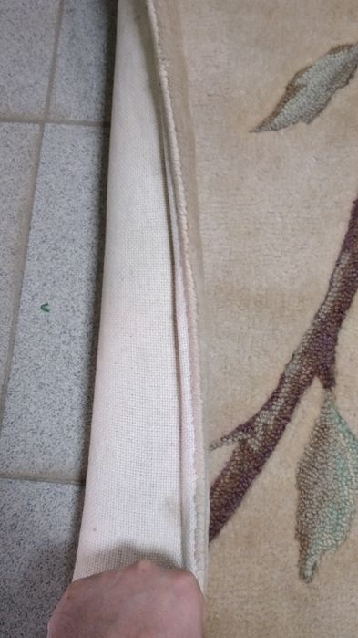 Продам фирменный ковёр