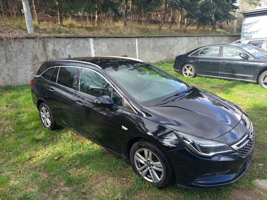 Opel Astra Sports Tourer 2016r 1.6 CDTI