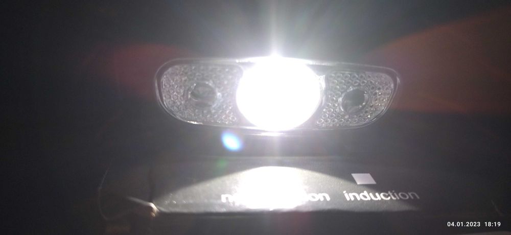 Ліхтар налобний акумулятор. світлодіодний з датчиком руху