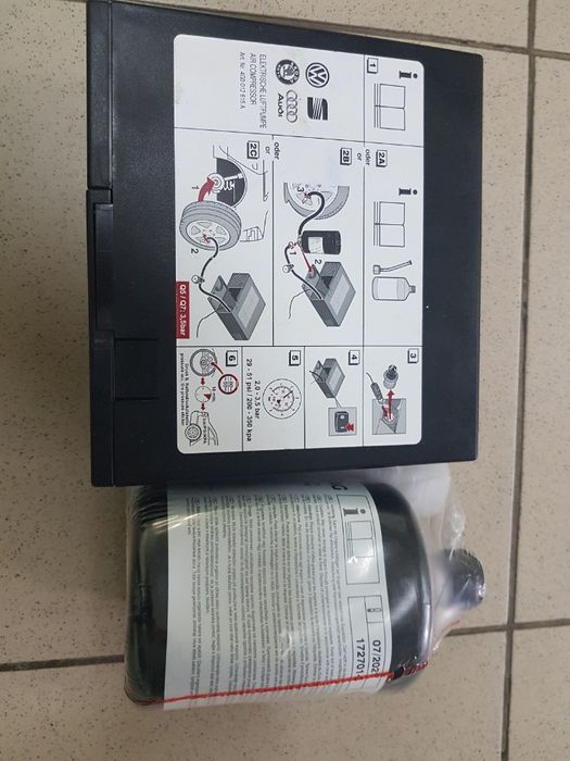 Audi A6 C7 А7 C8 A8 А4 B8 B9 Вкладыш Домкрат Ключ Буксировочный крюк