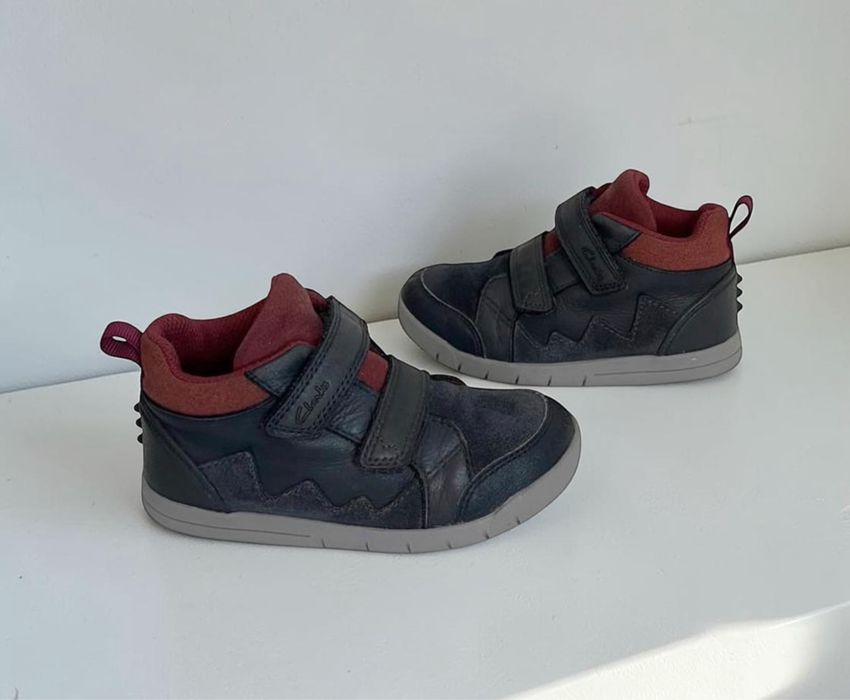 шкіряні черевики Clarks оригінал для хлопчика 27 розмір