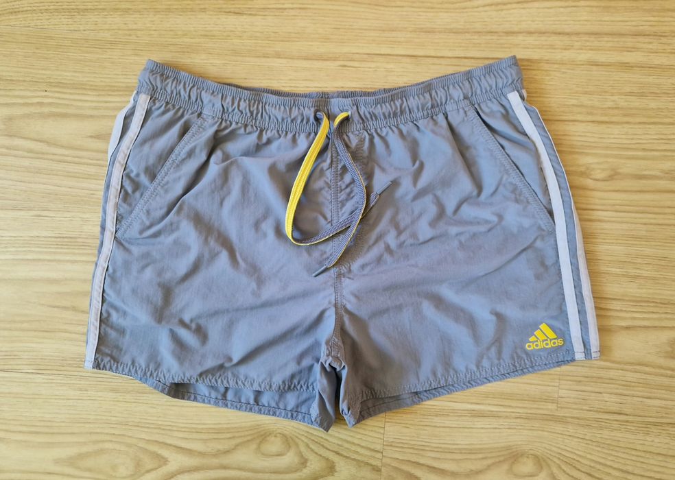 Шорти чоловічі Adidas розмір S ORIGINAL