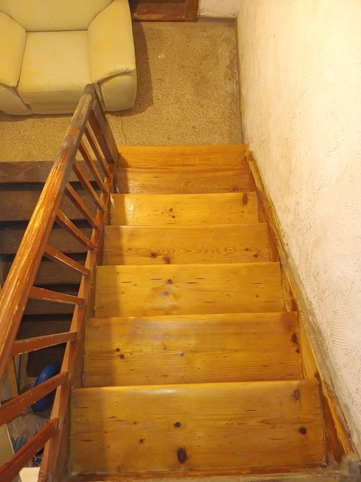 Cyklinowanie szlifowanie piaskowanie schodów, podłóg, parkietów