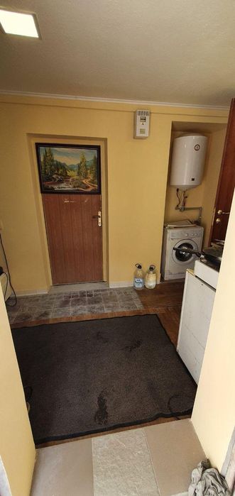 Сдам 1 - к.квартиру на Корабелов, район БСМП