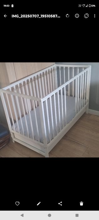 Łóżeczko dziecięce 120x60 w BDB stanie z materacem