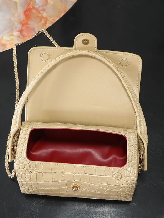 Жіноча сумка на ланцюжку Chanel 5294
