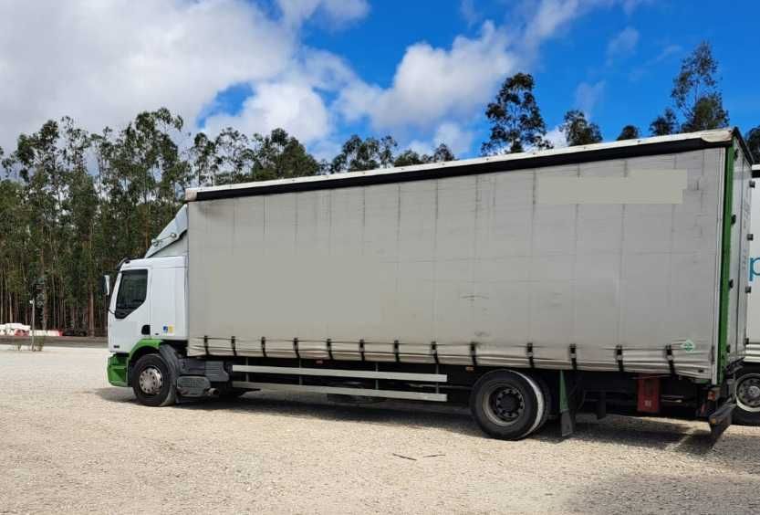 Renault Premium 320