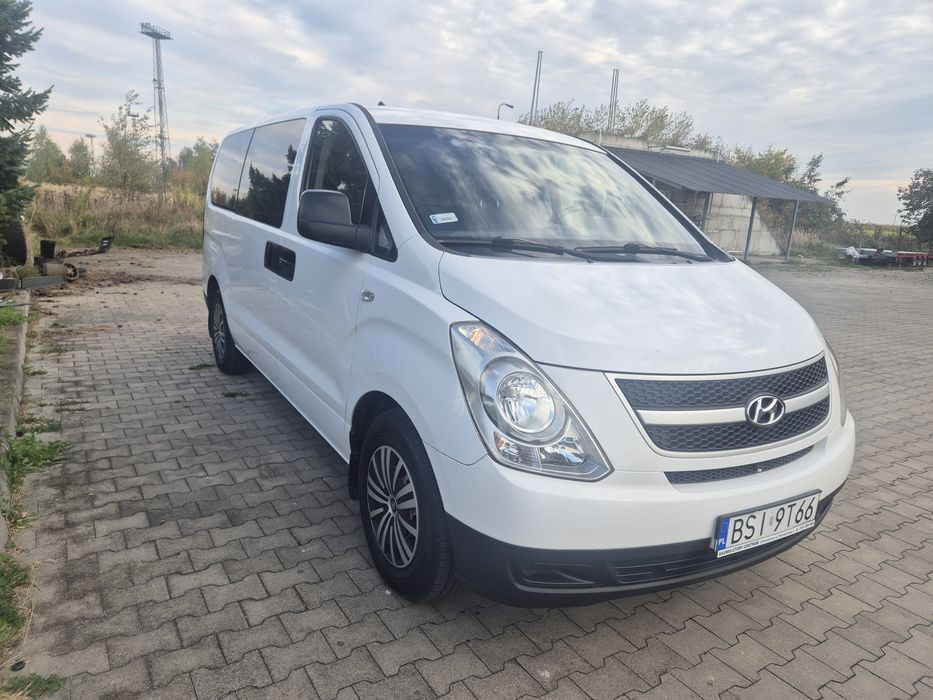 Hyundai h100 2.5crdi hak. Super stan