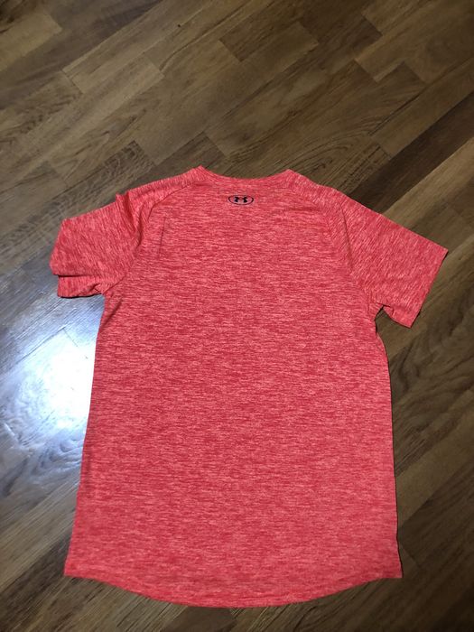 Футболки under armour 2 шт.
