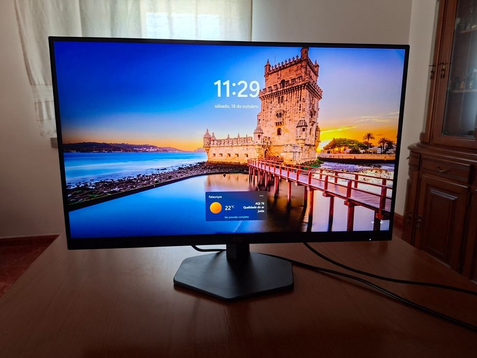 Monitor AOC 27" 2K como novo