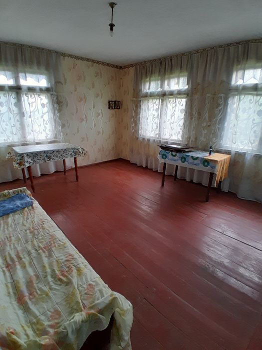 Продаж будинку в смт Березна