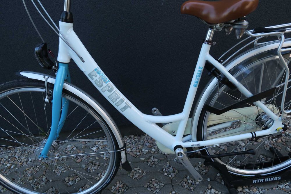 Holenderski rower miejsko turystyczny biała Gazelle Esprit r.49 28 Nexus