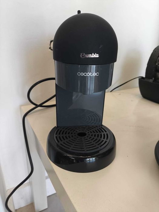 Máquina de café Cumbia Capricciosa Black