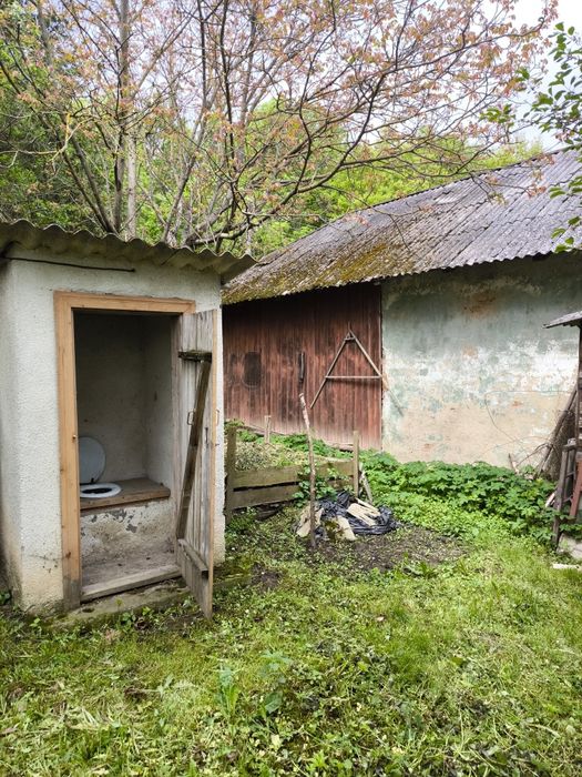 Будинок продаж с Жуків Незалежності