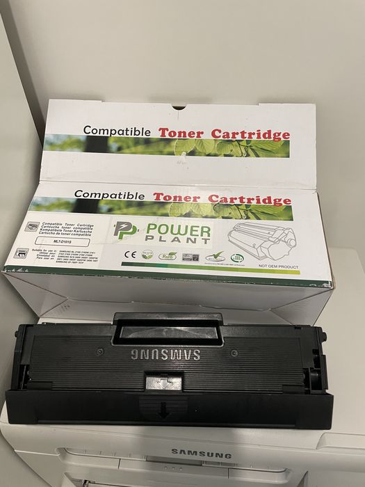 Принтер samsung.