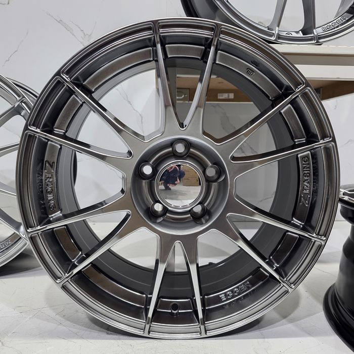 Jantes 17" compatíveis OZ Ultraleggera 5x112