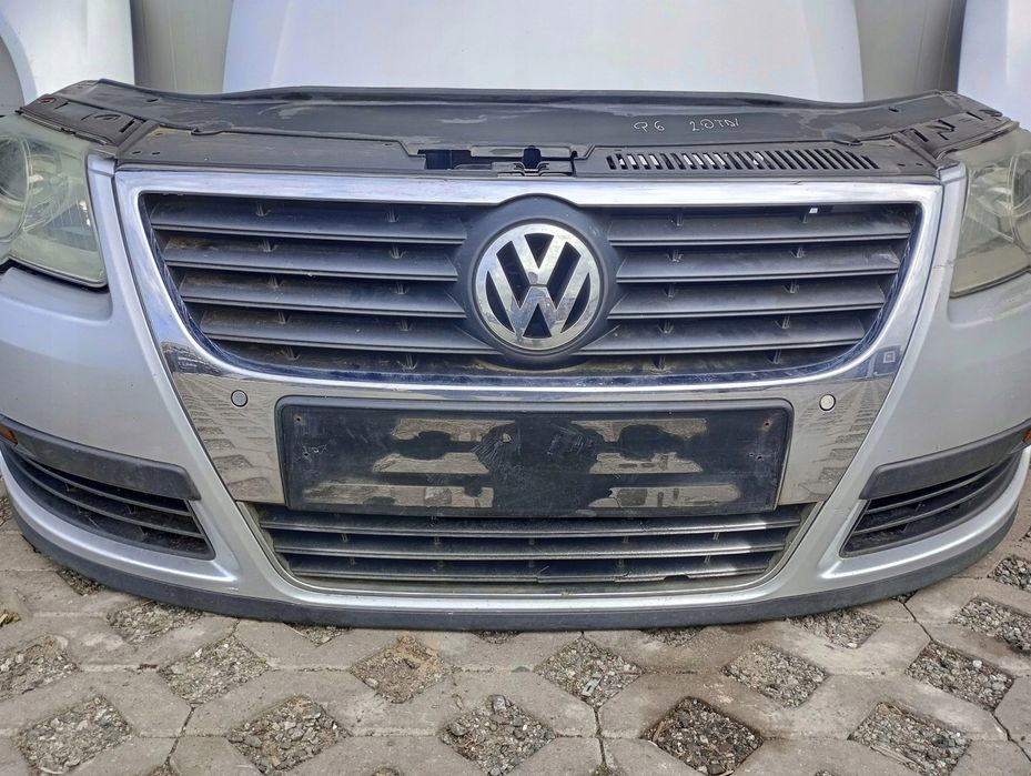 Przód Kompletny VW Passat B6 Srebrny LA7W