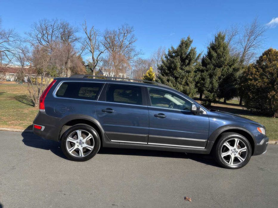 Volvo XC70 T6      2015