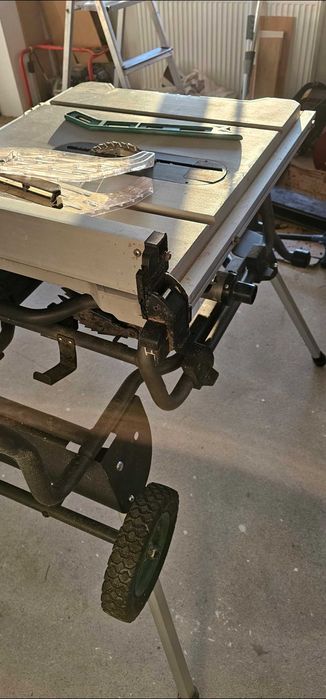 Piła stołowa Hikoki 36v i 230V