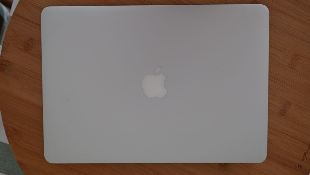 Apple MacBook Air