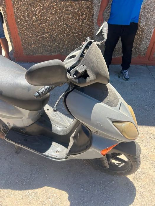Mota Scooter 50cc x8r 1999