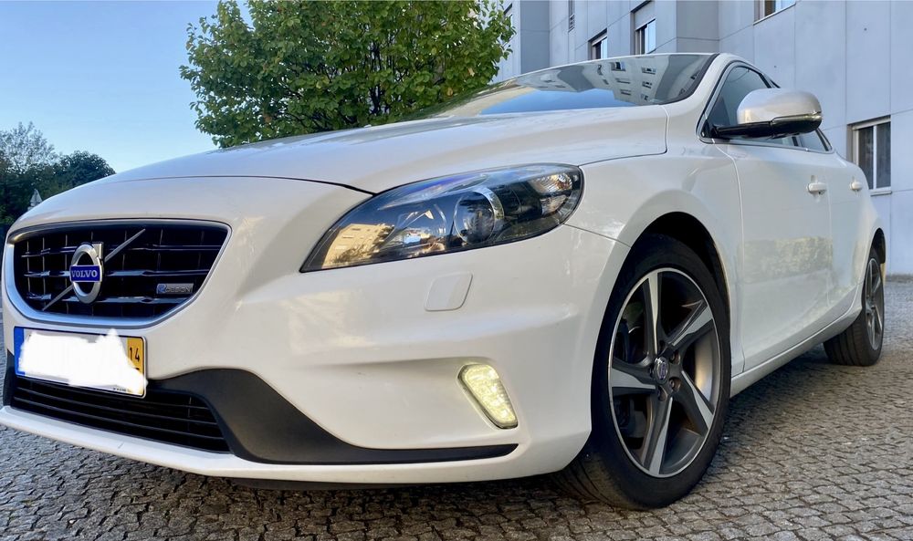 Volvo V40 2.0 D4 190cv R-DESIGN