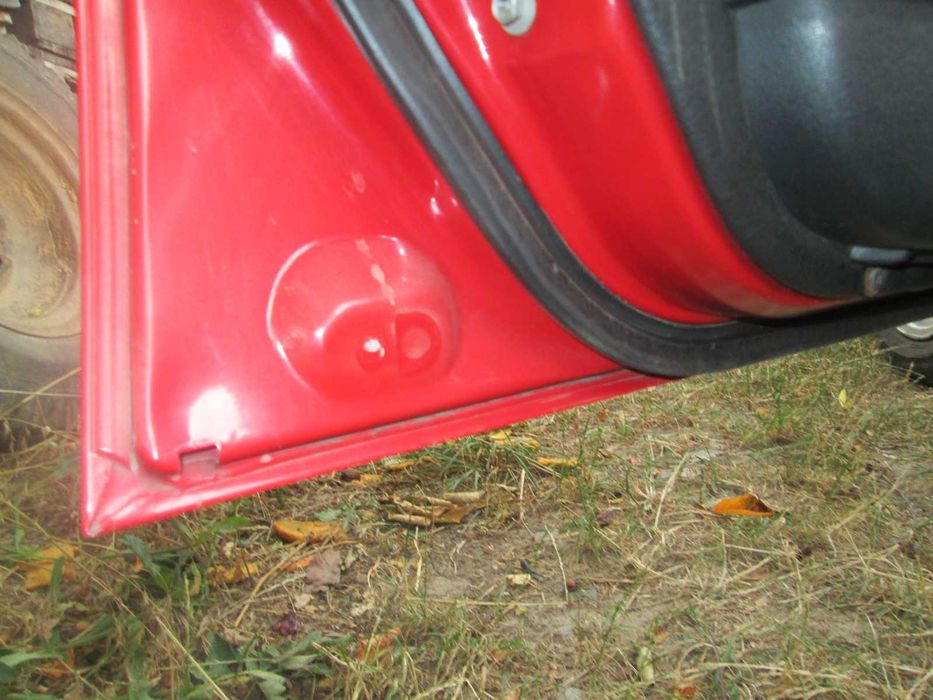 продам Nissan Primera 1996 року цілим або по зч,обмін на газ 69