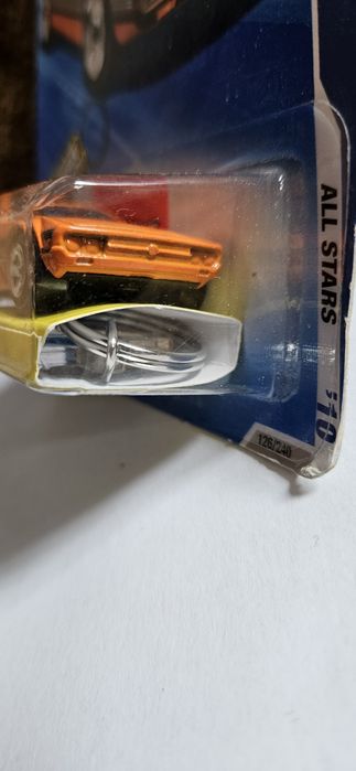 Volkswagen sp2 hot wheels wersja z brelokiem do kluczy