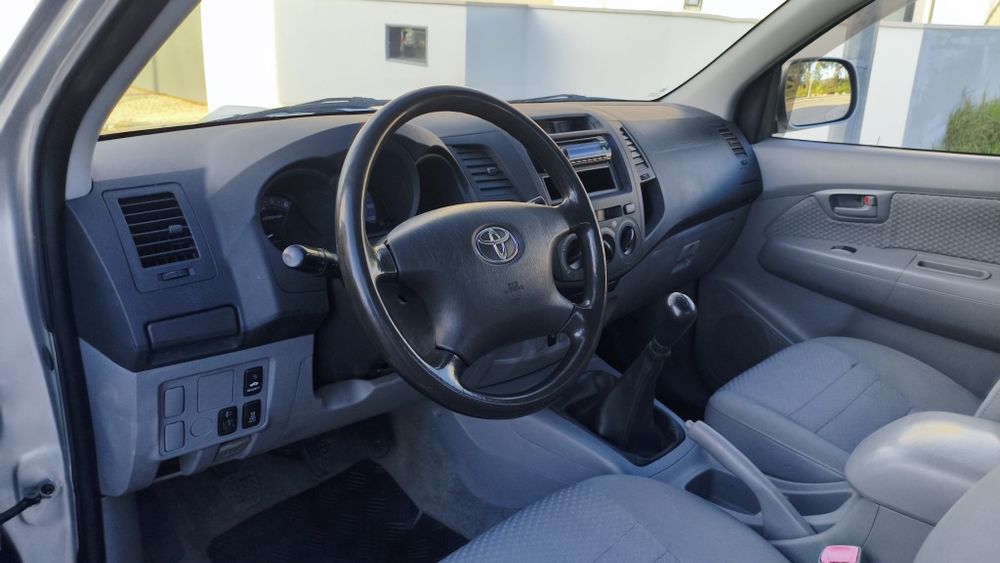 Toyota Hilux 2.5 D-4D 2010