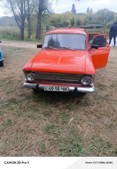 Продам  москвич.