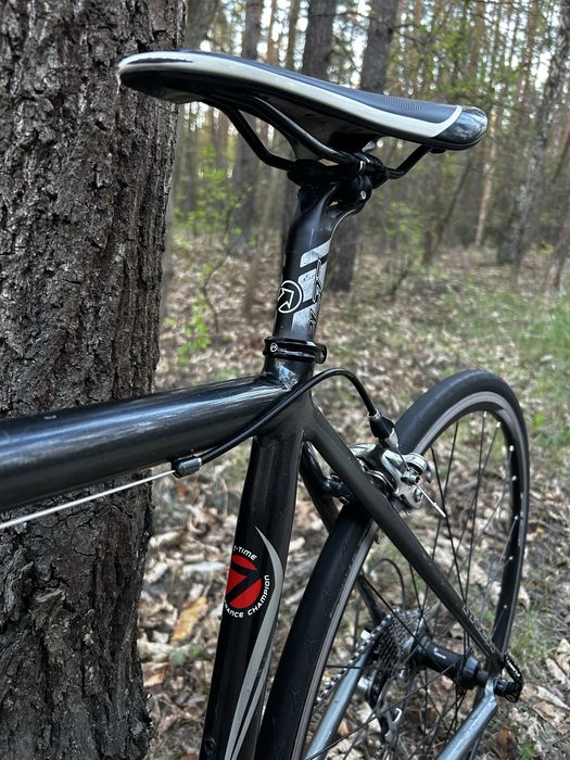 Rower szosowy trek 1500slr