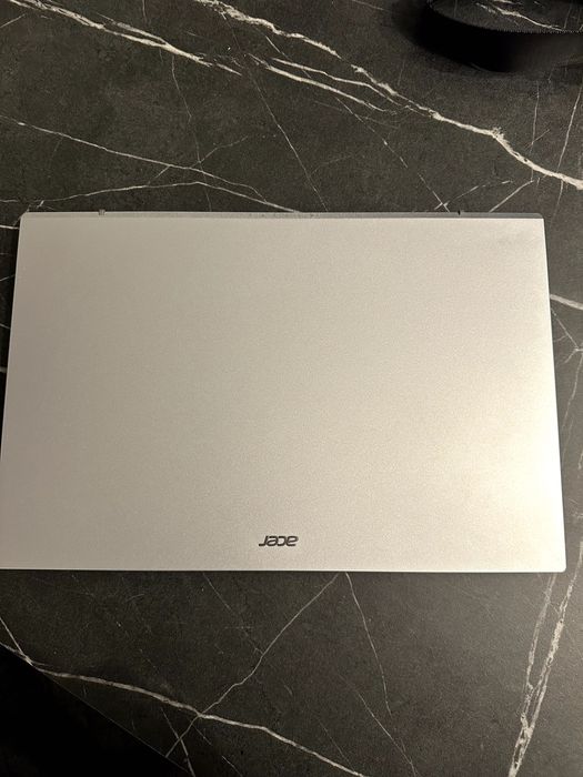 Acer Aspire 3 como novo