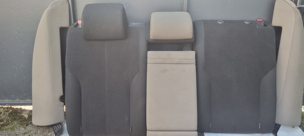 Задній ряд спинки з підлокотником пассат b6 седан