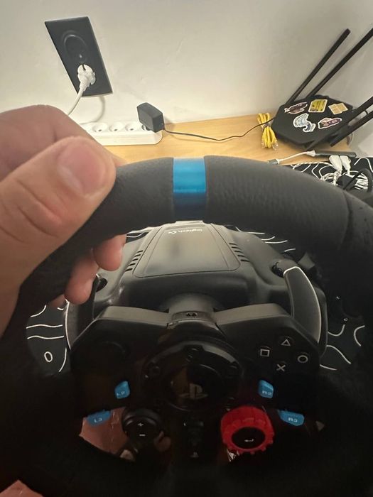 Продам руль Logitech g29 SE