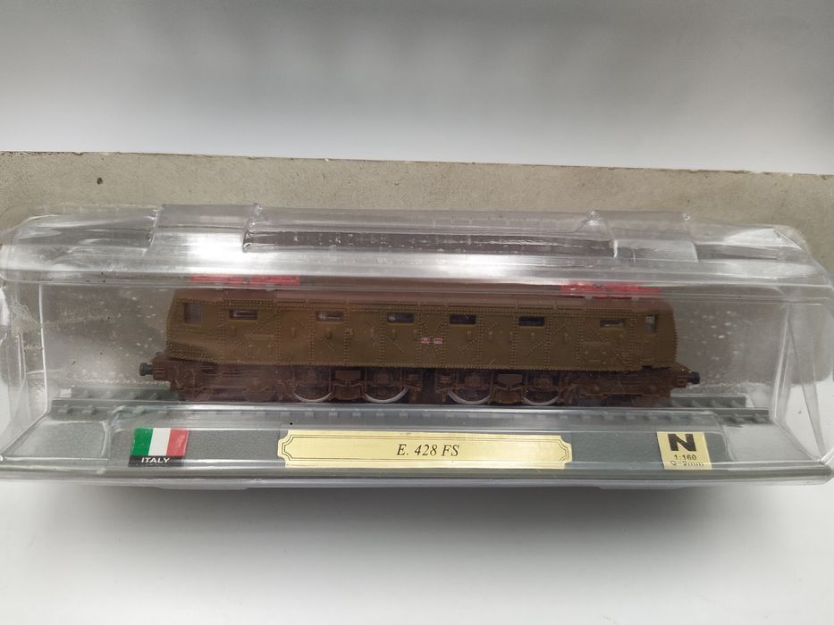 Lokomotywa E 428 FS del prado Skala N 1:160
